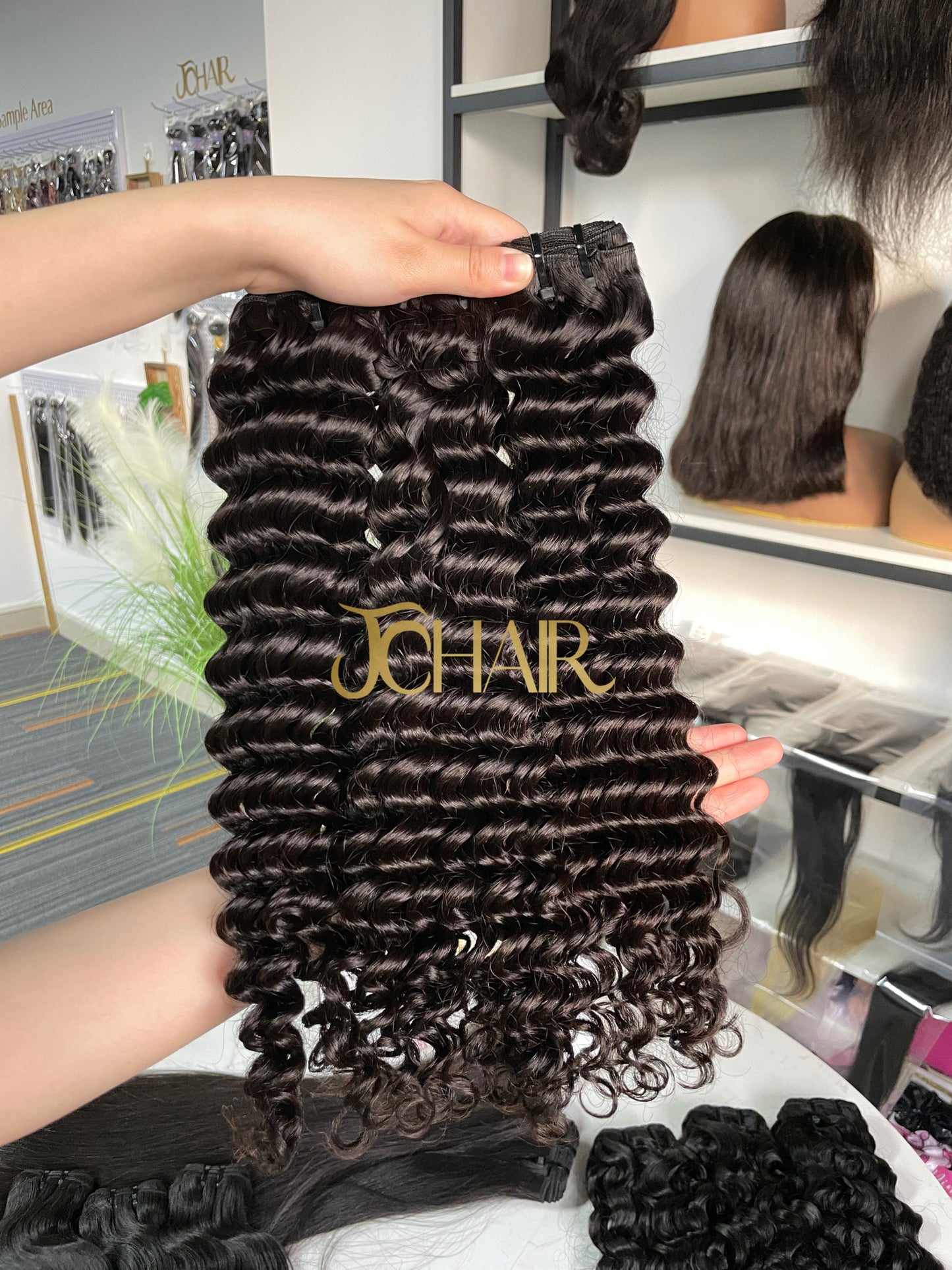 Raw indian hair #1B - Deep Wave