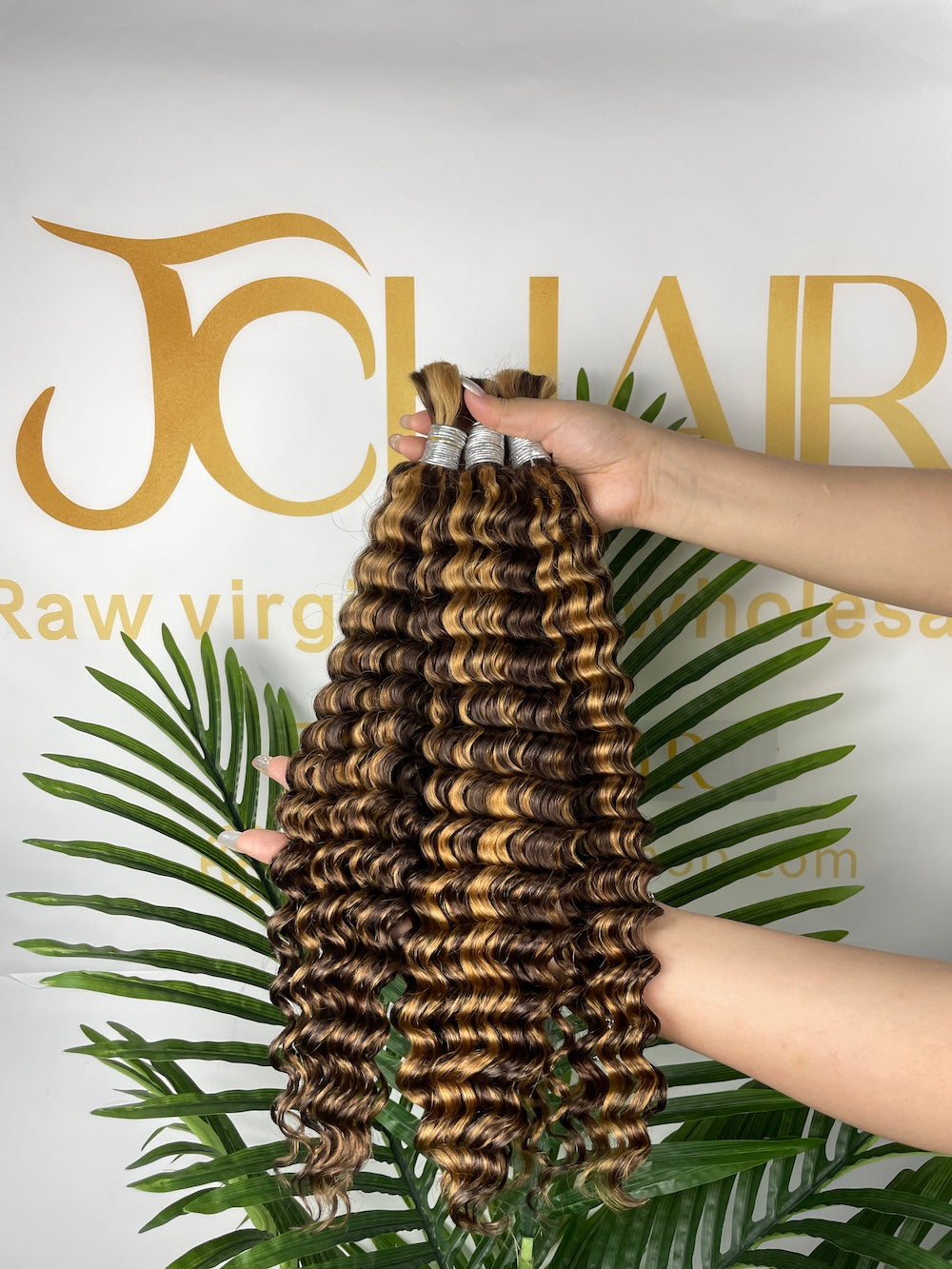 Bulk Hair Off the Track #4/27 - Deep Wave