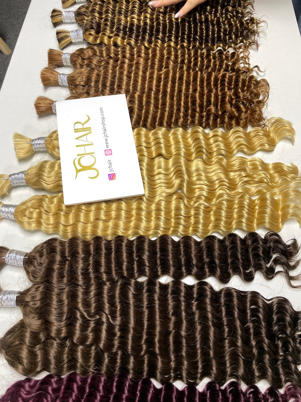 Bulk Hair Off the Track #613 - Deep Wave