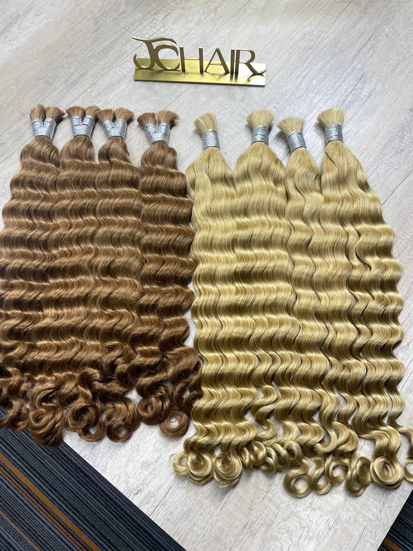 Bulk Hair Off the Track #30 - Loose curly