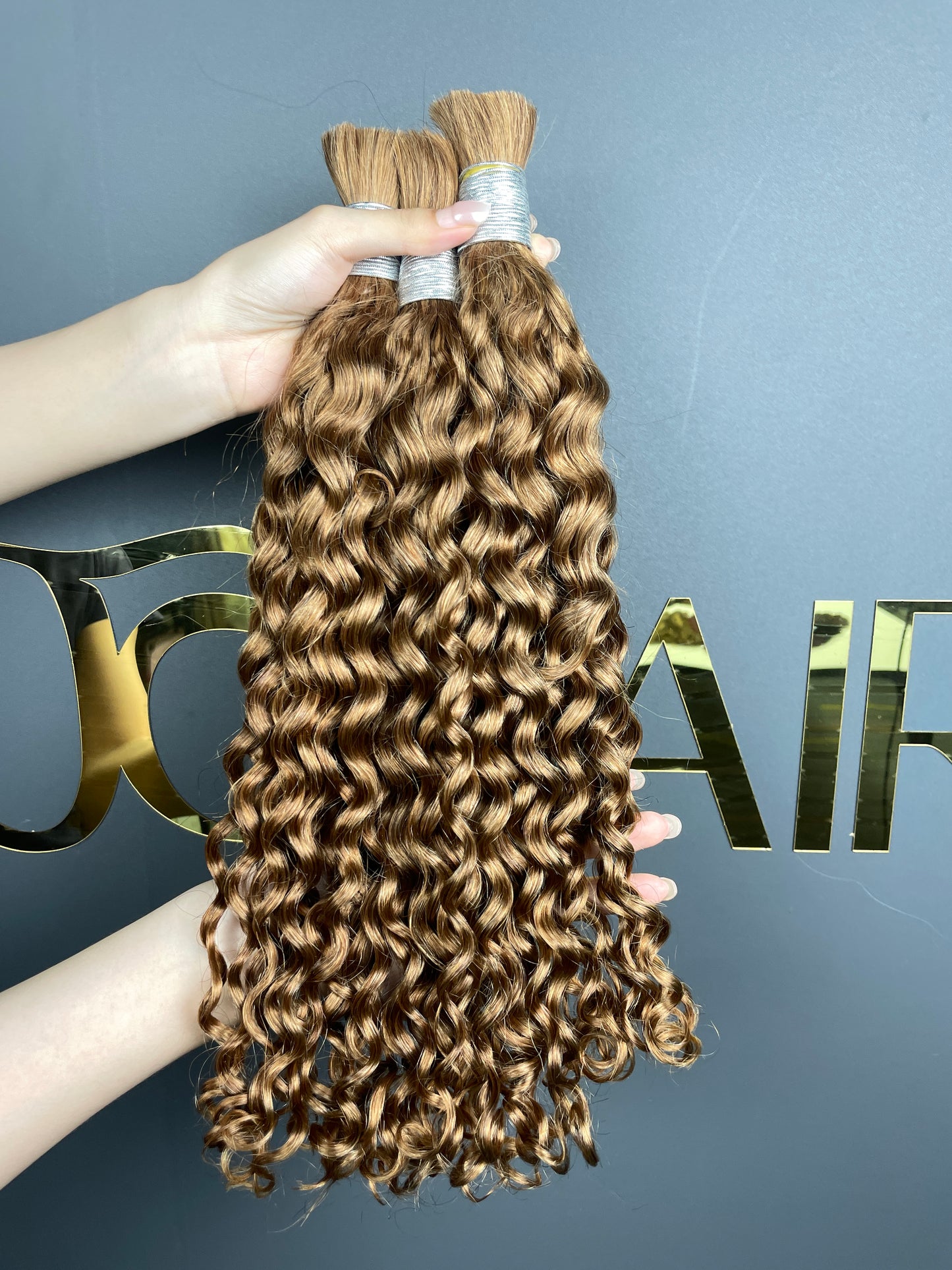 Bulk Hair Off the Track #30 - Water Wave