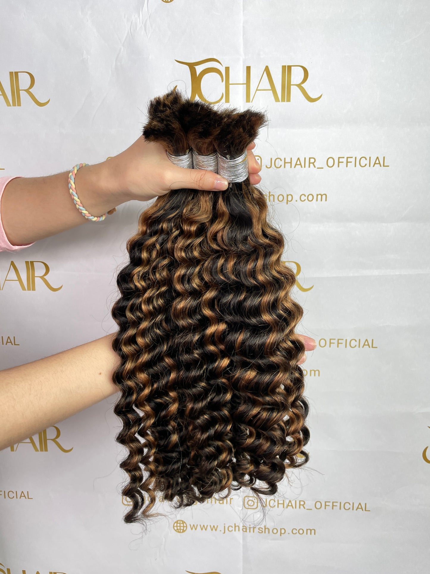 Bulk Hair Off the Track #1B/30 - deep wave