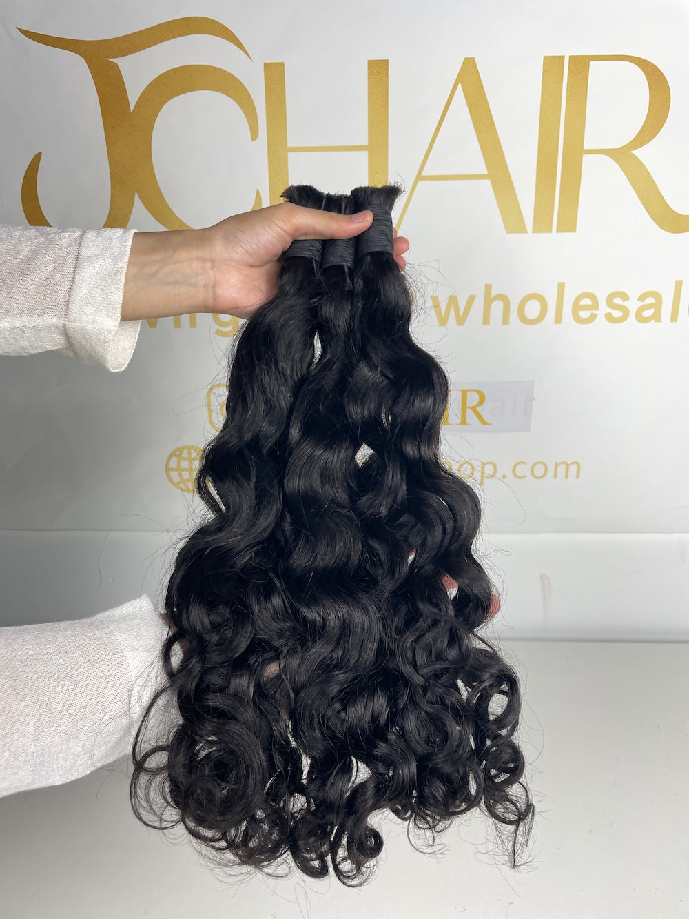 Bulk Hair Off the Track #1B - Natural Wave