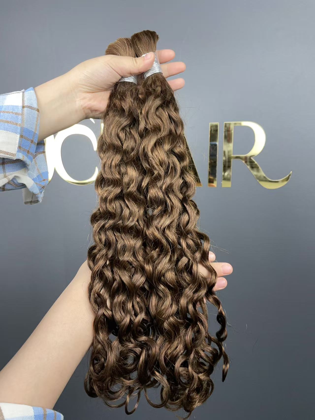 Bulk Hair Off the Track #4 - Water Wave