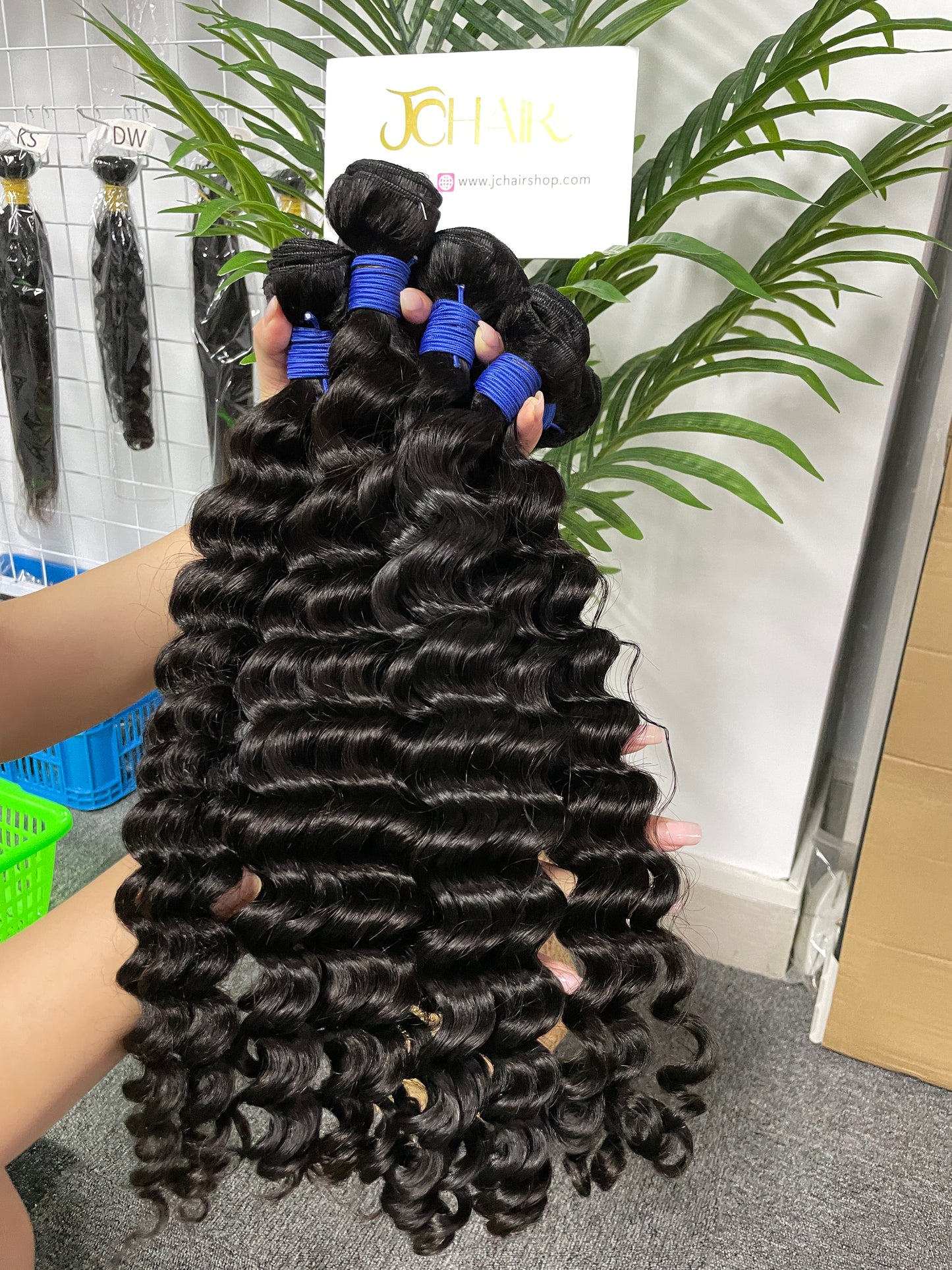 top raw cambodian hair bundle #1B loose curly