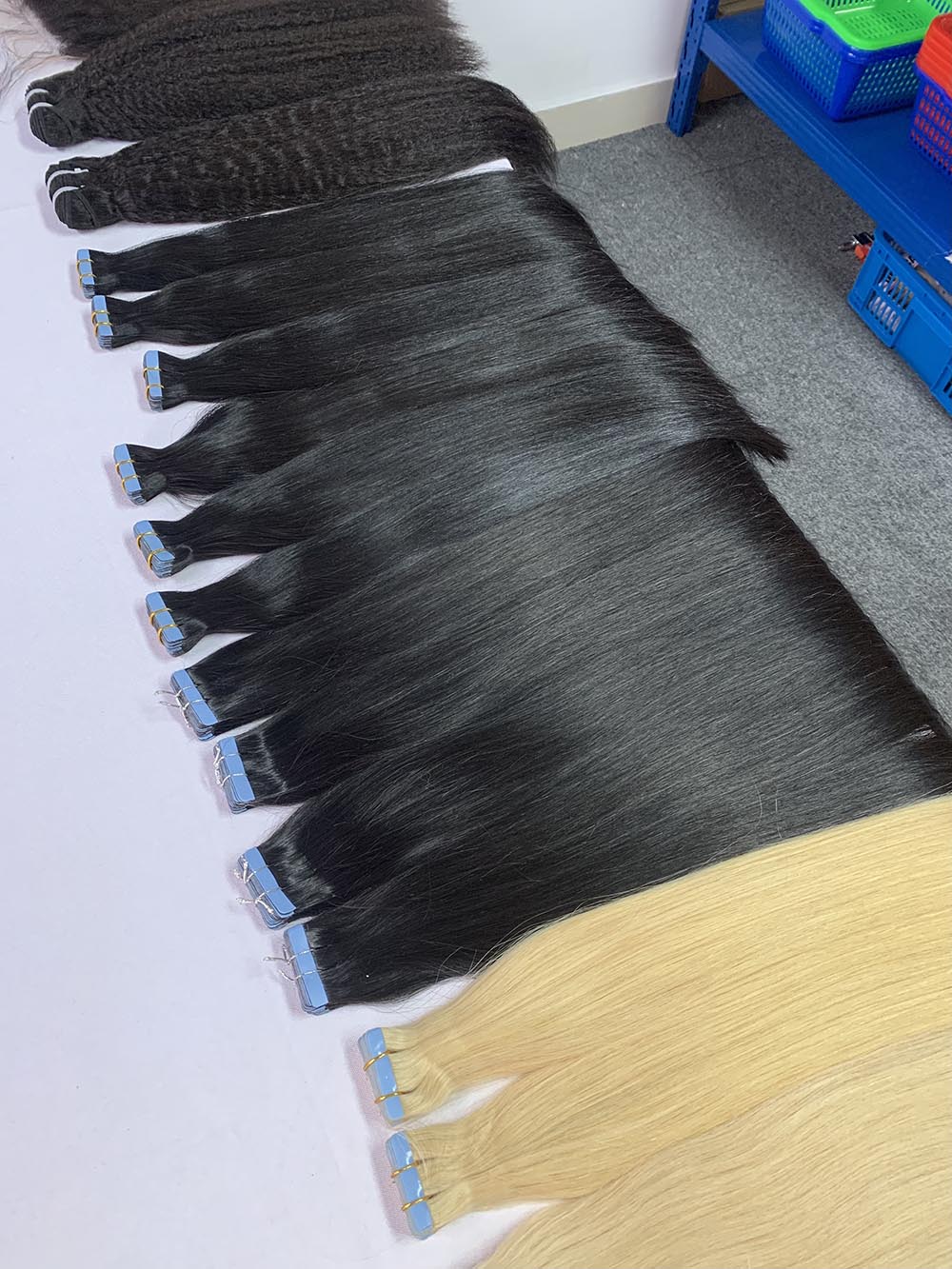 Straight Hair Tape in Hair Extention #1B