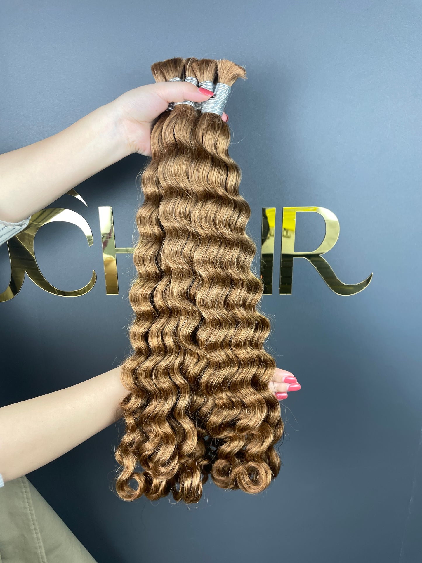 Bulk Hair Off the Track #30 - Loose curly