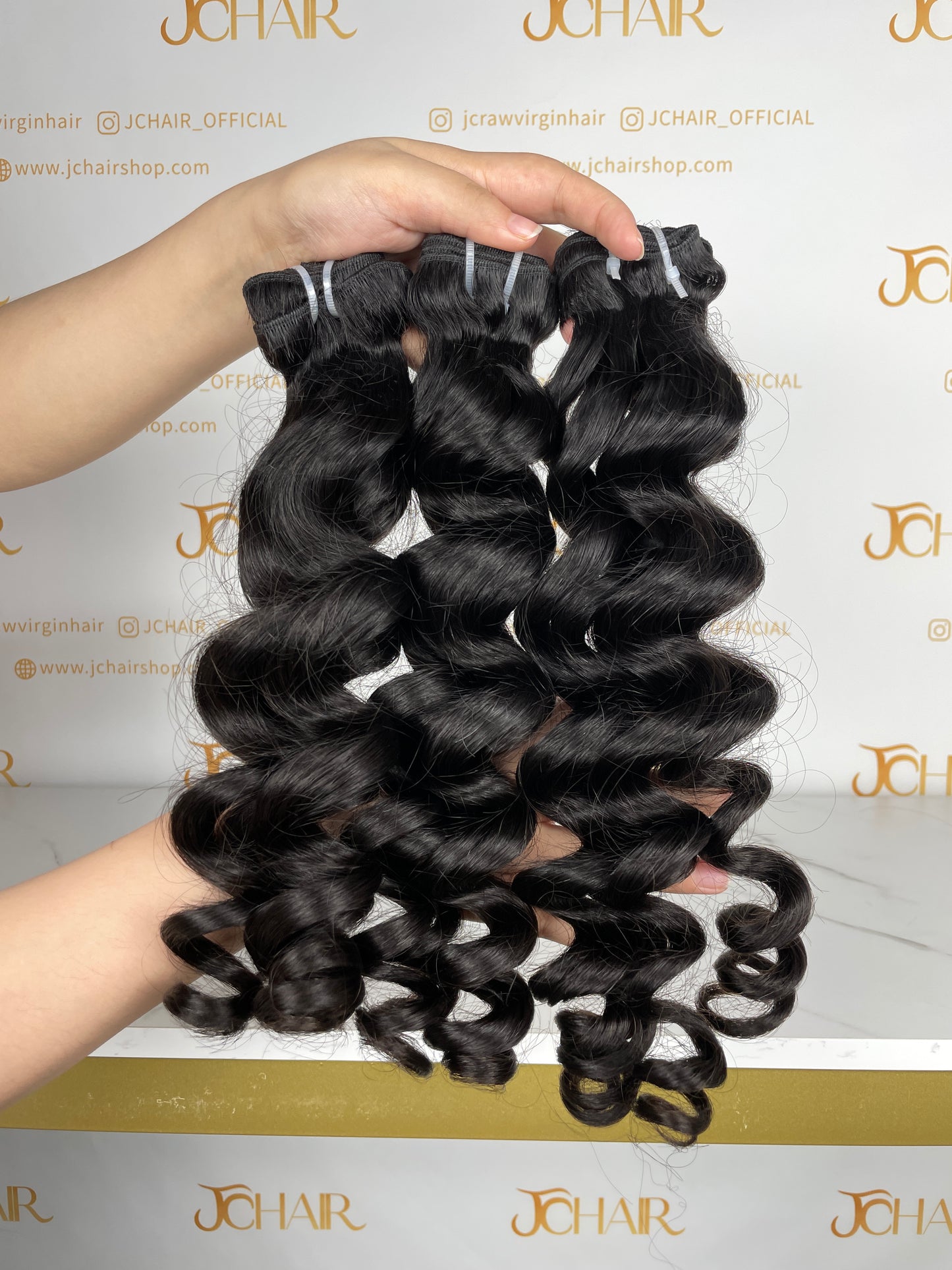 top raw cambodian hair bundle  #1B loose curly