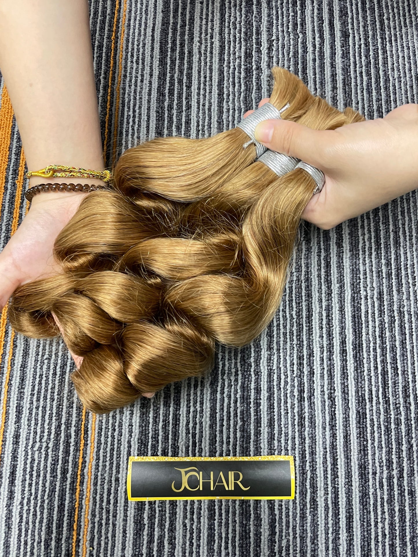 Bulk Hair Off the Track #30 - Loose Wave