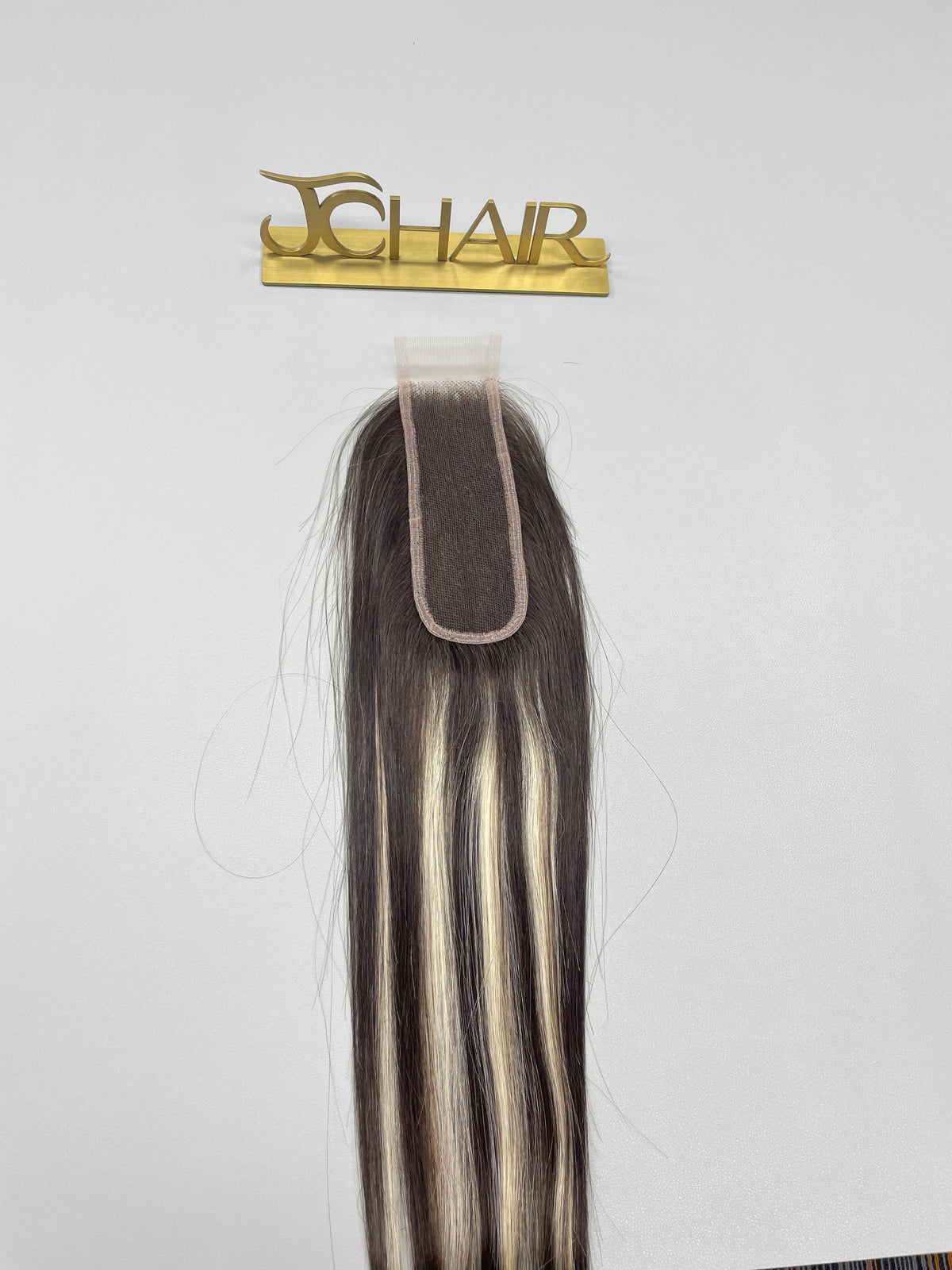 P2/613/2 balayage hair closure & frontal
