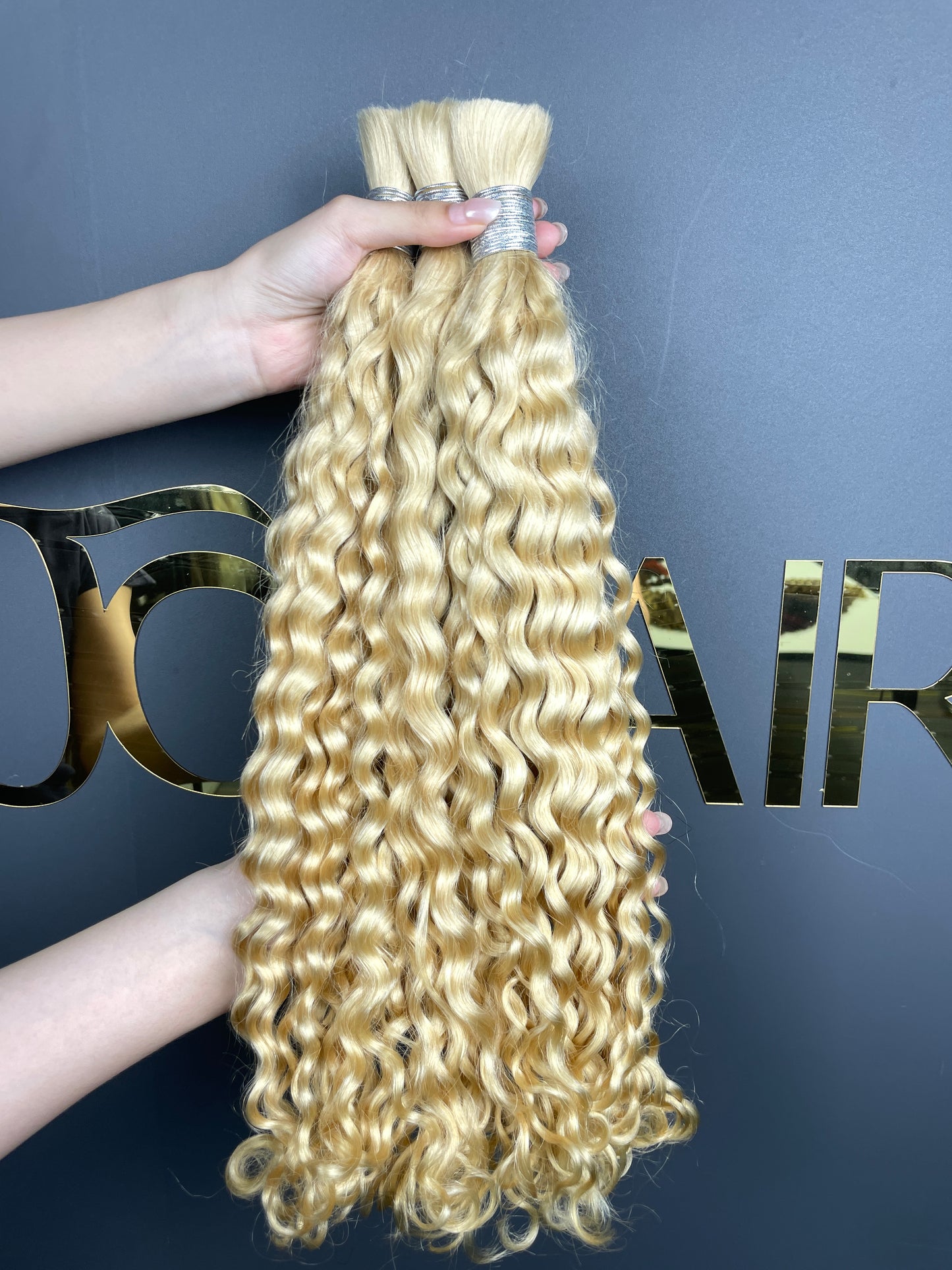Bulk Hair Off the Track #613 - Water Wave