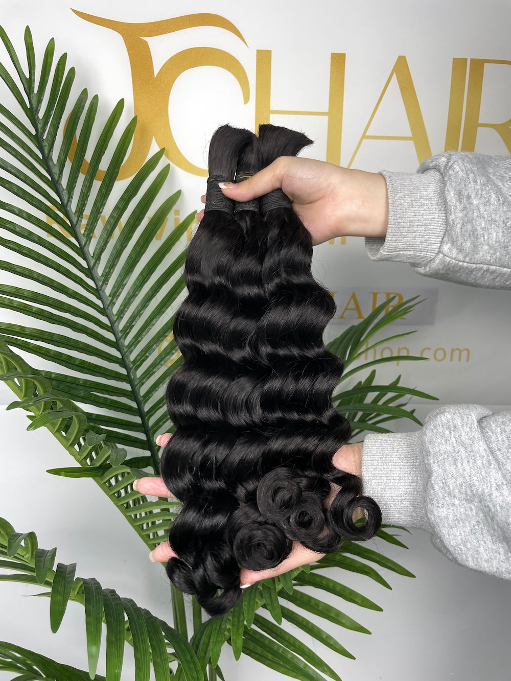 Bulk Hair Off the Track #1B - Loose Curly