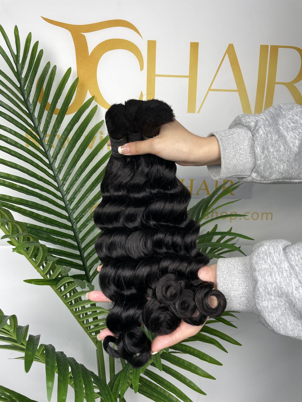 Bulk Hair Off the Track #1B - Loose Curly
