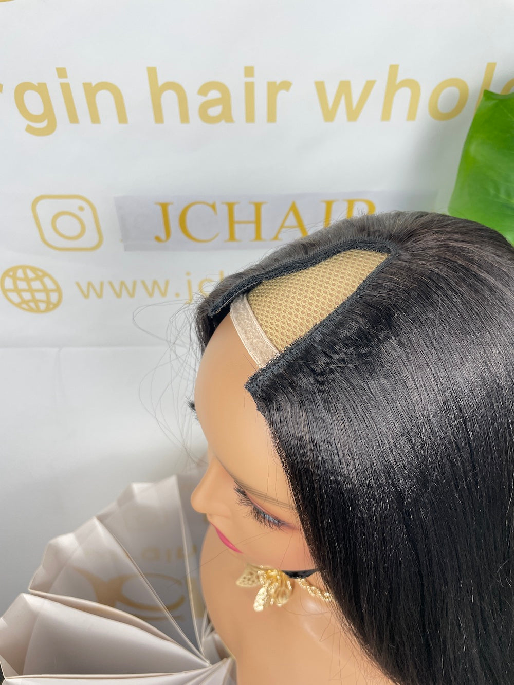 Top Virgin U-part Wig 180% 210%Density - Yaki Straight #1B