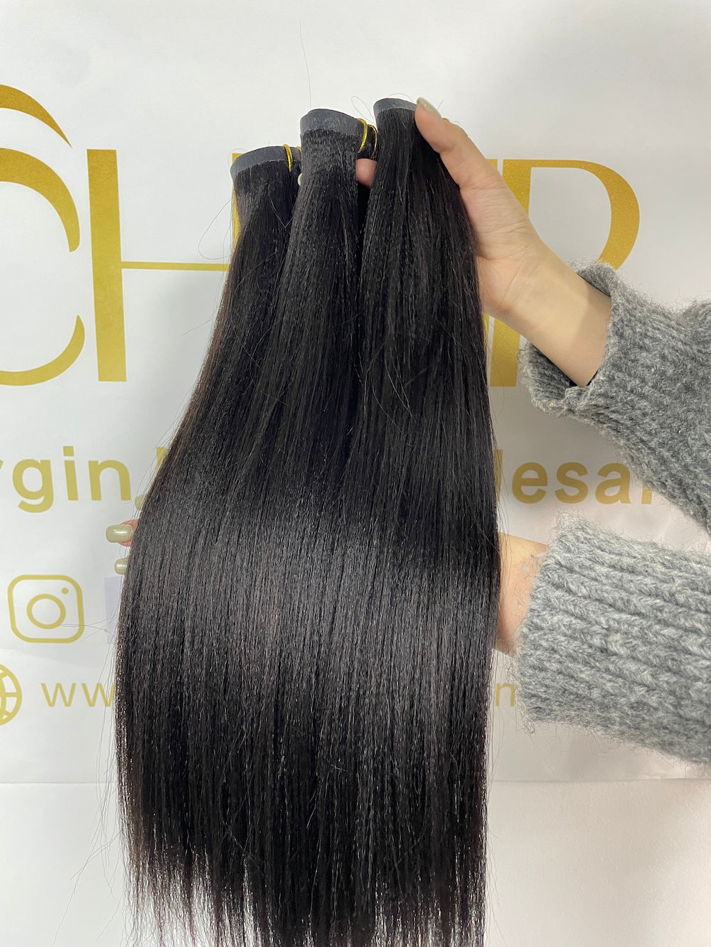 Yaki Straight Seamless Clip in Hair Extention #1B