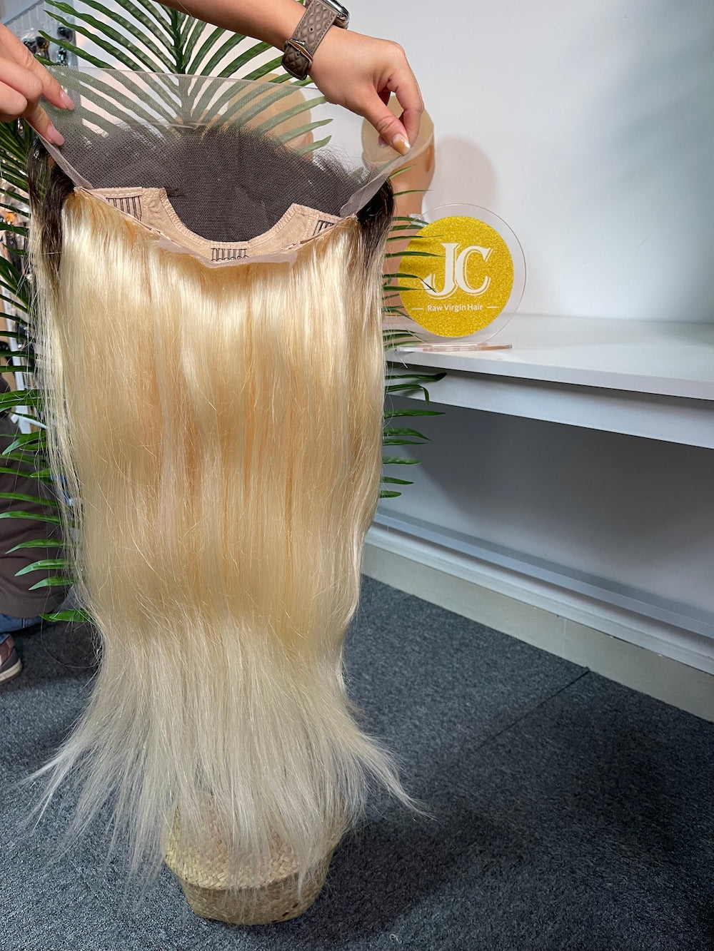 #1B/613 Straight Brazilian Hair 13X4 Transparent Lace Wig 180%