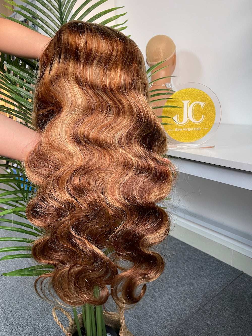 #4/27 Highlight Body Wave Brazilian Hair 13X4 Transparent Lace Wig 180%
